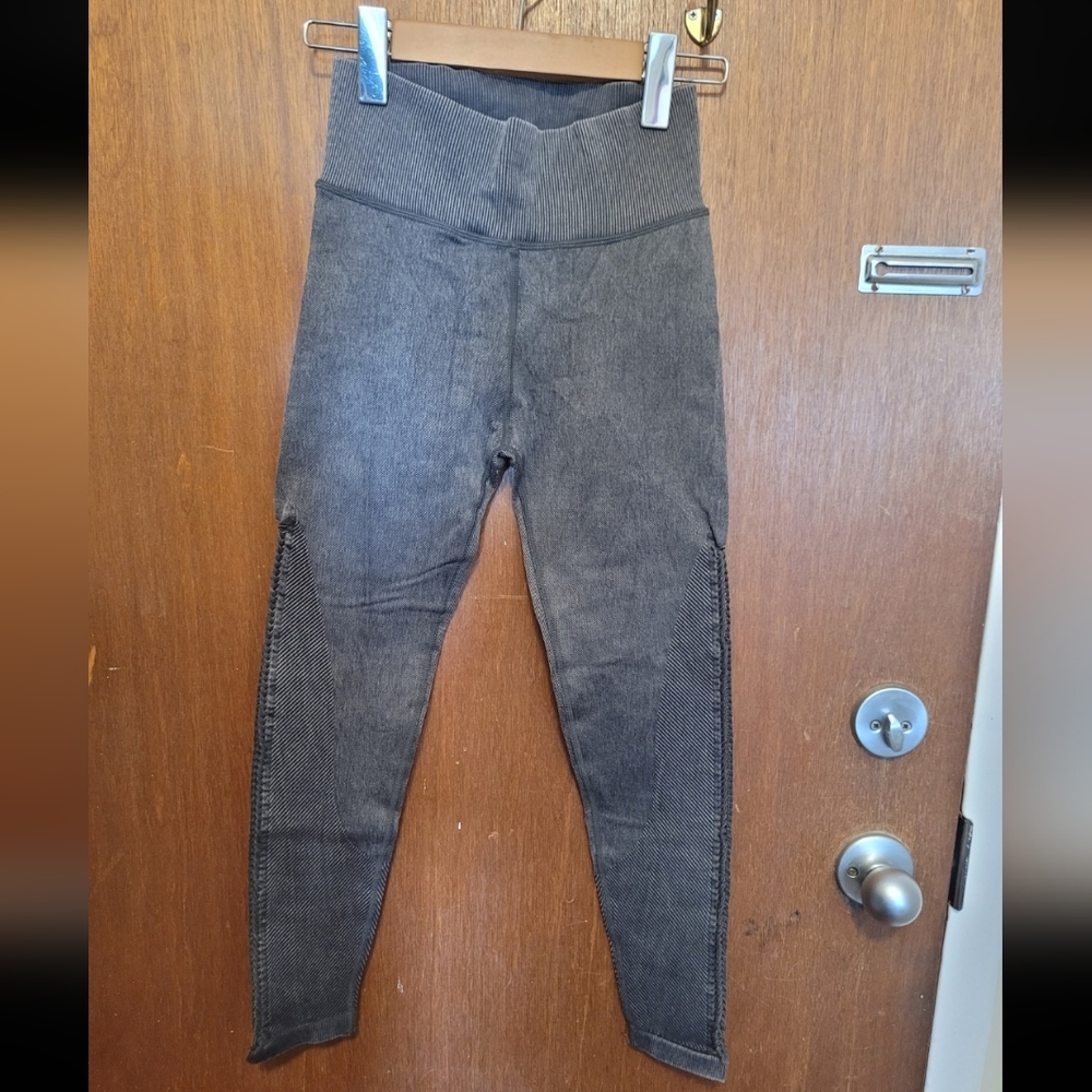 NWOT Aerie legging